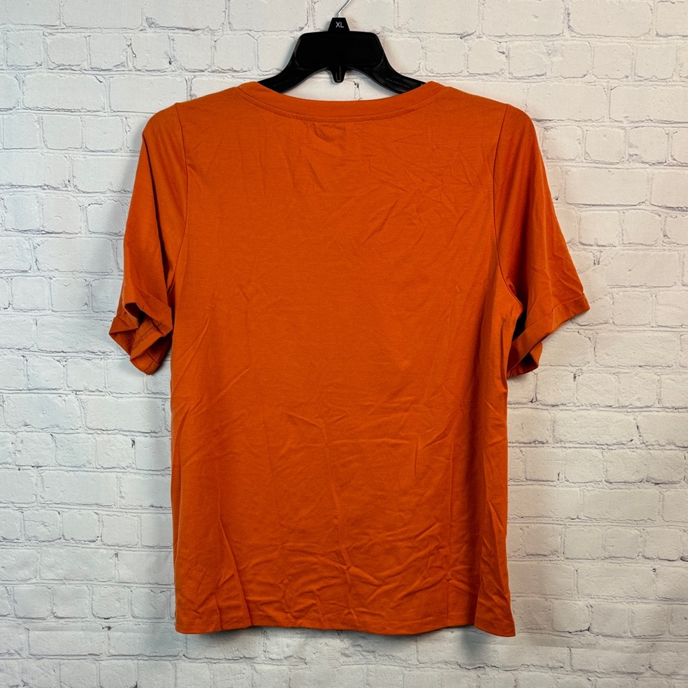 BloomChic Orange Witch Hat Graphic Tee Size Large - Picture 6 of 6